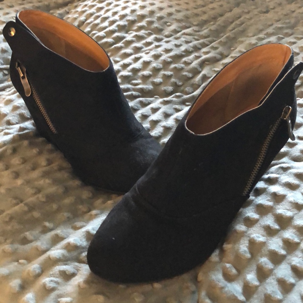 Black wedge booties